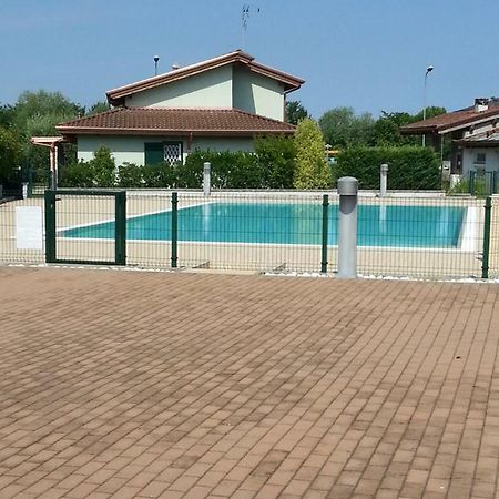 Peschiera Appartamenti Vacanze Peschiera del Garda Kültér fotó
