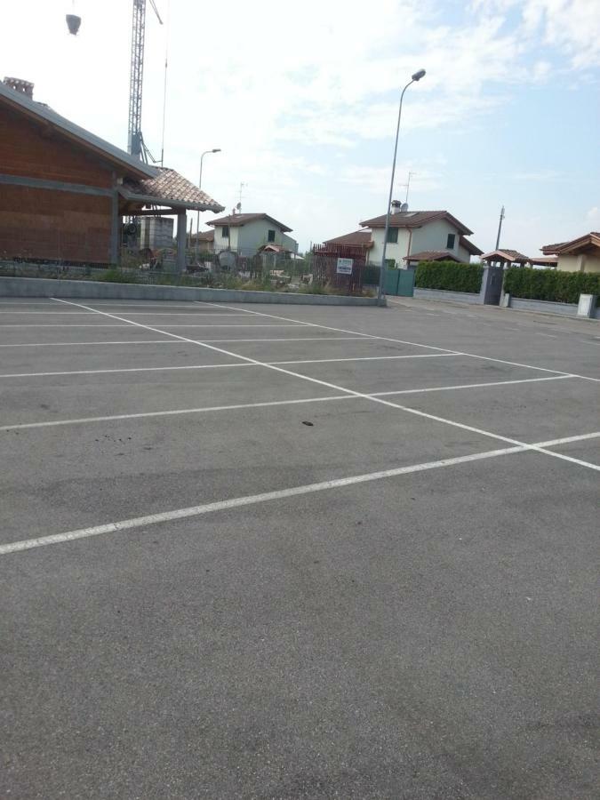 Peschiera Appartamenti Vacanze Peschiera del Garda Kültér fotó